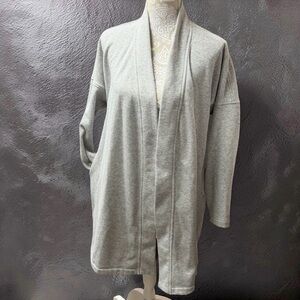 * UGG * HEATHER GRAY COZY ROBE
Open Front Cardigan
Shawl Collar 
Women’s Small